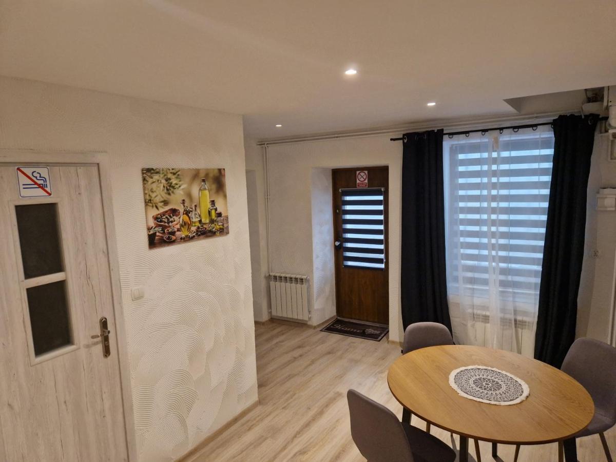 Apartament Baza Przemysl Exterior photo